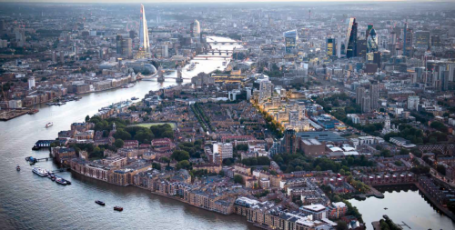 London Dock丨伦敦一区的房产明星 拥揽泰晤士河美景 尽享都市奢华生活